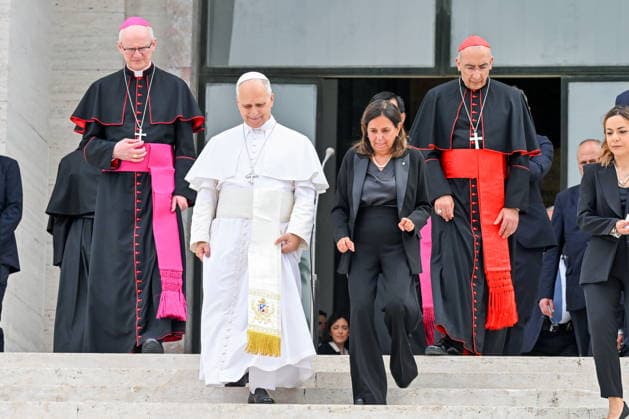 May 14, 2026, Rome, Rome, Italy: Pope Leo XIV at Sapienza University on a pastoral visit, with Rector Antonella Polimeni to his left, Rome, May 14, 2025 Rome Italy  - ZUMAa289 20260514_zia_a289_066 Copyright: xMariaxLauraxAntonellix xAgfx