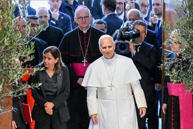 May 14, 2026, Rome, Rome, Italy: Pope Leo XIV with Rector Antonella Polimeni, during his visit to Sapienza University, Rome, 14 05 2025 Rome Italy  - ZUMAa289 20260514_zia_a289_055 Copyright: xMariaxLauraxAntonellix xAgfx