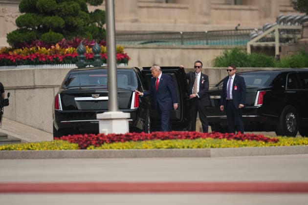 BEIJING, CHINA - MAY 14: Chinese President Xi Jinping (not pictured) holds a welcome ceremony for U.S. President Donald Trump, who is on a state visit to China, outside the Great Hall of the People prior to their talks on May 14, 2026 in Beijing, China. Xi held talks with Trump at the Great Hall of the People in Beijing on Thursday.  Copyright: xVCGx 111641410960