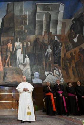 Pope Leo XIV Visits The Sapienza University of Rome - Rome Pope Leo XIV makes pastoral visit to the Sapienza University of Rome, Italy on May 14, 2026. In his speech he urged young people to reject resignation, become ‘artisans of true peace,’ and warned against rising military spending and the dangers of artificial intelligence in war. The Sapienza University of Rome was founded in 1303 and is one of the world s oldest universities. With over 110,000 students, it is also the largest university in Europe. Photo by (EV) Simone Risoluti Vatican Media ABACAPRESS.COM Rome Italy  Copyright: xABACAx