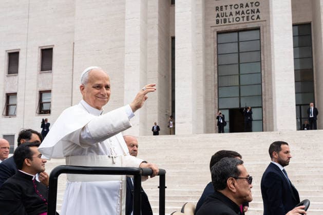 Pope Leo XIV Visits Sapienza University of Rome - Rome His Holiness Pope Leo XIV, accompanied by Archbishop Petar Rajic, the new Prefect of the Papal Household, is welcomed by Rector Antonella Polimeni for his pastoral visit to La Sapienza University of Rome. He will be in Rome on May 14, 2026. Photo by Andrea Bracaglia ABACAPRESS.COM Rome Italy Italy  Copyright: xBracagliaxAndrea ABACAx