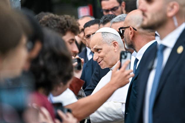 ITALY - POPE LEO XIV DURING A VISIT TO THE SAPIENZA UNIVERSITY IN ROME- 2026 5 14 Italy, Rome, 2026 5 14 .Pope Leo XIV arrives for a visit to the Sapienza University of Rome, EDITORIAL USE ONLY - NO BOOKS Copyright: xALESSIAxGIULIANIx