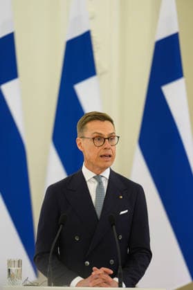 President of Finland visits Vilnius, Lithuania - 14 May 2026 President of Finland Alexander Stubb speaks during a joint press conference with Lithuanian President Gitanas Nauseda (not in view) at the Presidential Palace. President of Finland arrived in Lithuania on May 14 for a two-day state visit. In Vilnius, he met with Lithuanian President Gitanas Nauseda, after which the two leaders addressed the media at a press conference. Vilnius Lithuania Copyright: xYauhenxYerchakx xSOPAxImagesx stubb_vilnius_yerchak__2411