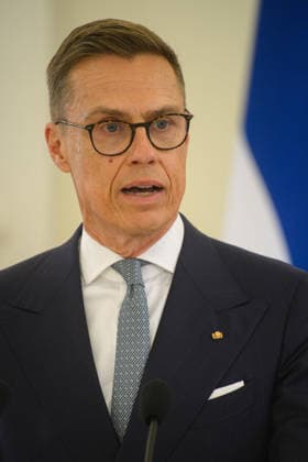 President of Finland visits Vilnius, Lithuania - 14 May 2026 President of Finland Alexander Stubb speaks during a joint press conference with Lithuanian President Gitanas Nauseda (not in view) at the Presidential Palace. President of Finland arrived in Lithuania on May 14 for a two-day state visit. In Vilnius, he met with Lithuanian President Gitanas Nauseda, after which the two leaders addressed the media at a press conference. Vilnius Lithuania Copyright: xYauhenxYerchakx xSOPAxImagesx stubb_vilnius_yerchak__2627
