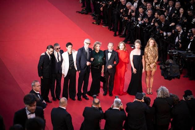 Cannes Histoires Paralleles Red Carpet EB French actress India Hair, French producer Alexandre Mallet-Guy, French actor Pierre Niney, Belgian-French actress Virginie Efira, French actress Isabelle Huppert, Iranian director Asghar Farhadi, French actor Adam Bessa, French actress Catherine Deneuve, French actor Vincent Cassel arrive for the screening of the film Histoires Paralleles (Parallel Tales) at the 79th edition of the Cannes Film Festival in Cannes, southern France on May 14, 2026.Photo by Eliot Blondet ABACAPRESS.COM Cannes France France Copyright: xBlondetxEliot ABACAx