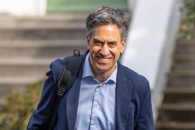 May 15, 2026, London, London, UK: London, UK. Energy Secretary, Ed Miliband, leaves his London house. Wes Streeting resigning as Health Secretary from the Prime MinisterÃ¢â‚¬â ¢s cabinet could trigger a Labour leadership contest and potentially destabilise the government. Ed Miliband could be among those trying to replace him as Labour leader. London UK  - ZUMAl94_ 20260515_zaf_l94_006 Copyright: xMarcinxNowakx