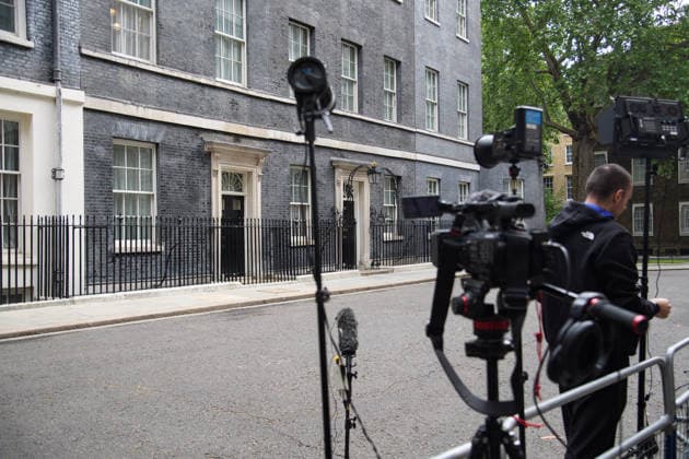 Media in Downing Street, London, UK - Friday 15 May 2026 A general view of Media seen in Downing Street, London, England, UK on Friday 15 May, 2026 after Health Secretary announced his resignation yesterday leading to a pending leadership contest for British Prime Minister Sir Keir Starmer., Credit:Justin Ng Avalon UK, England, London, Downing Street Copyright: xJustinxNgx xAvalonx 1099131020
