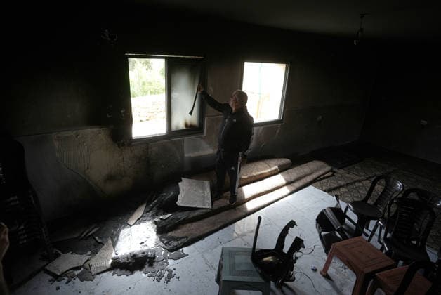 Palestinian homes and vehicles destroyed in the West Bank after Israelis attack RAMALLAH, WEST BANK, PALESTINE - MAY 15: A view of a burnt home is seen after Israeli settlers attacked the village of Jibiya, Ramallah, West Bank, Palestine and set fire to Palestinian-owned homes and vehicles on May 15, 2026. Issam Rimawi Anadolu Ramallah West Bank. Editorial use only. Please get in touch for any other usage.  Copyright: x2026xAnadoluxIssamxRimawix