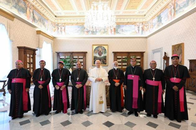 ITALY - POPE LEO XIV RECEIVES IN PRIVATE AUDIENCE BISHOPS PAKISTAN ON AN AD LIMINA BVISIT AT THE VATICAN - 2026 5 15 Italy, Rome, 2026 5 15 .Pope Leo XIV receives in a private audience Bishops of Pakistan on an Ad Limina Visit at the Vatican EDITORIAL USE ONLY - NO BOOKS Copyright: xVATICANxMEDIAx