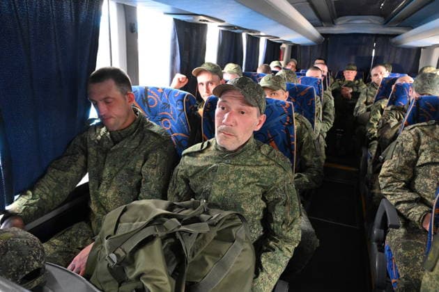 Russia Ukraine Military Operation POWs Exchange 9166383 15.05.2026 Russian prisoners of war, released from Ukrainian captivity amid Russia™s military operation in Ukraine, sit in a bus upon arrival at an airfield in Moscow region, Russia. Russia and â Ukraine swapped 205 prisoners of war each on May 15, part of an agreement linked to a three-day ceasefire earlier this month brokered by ‹U.S. â President Donald Trump. Ilya Pitalev Sputnik Moscow region Russia  Copyright: xIlyaxPitalevx