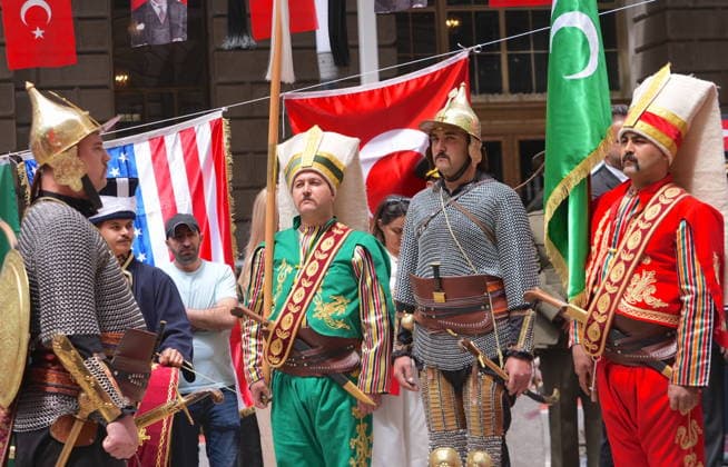 Turkish flag raised in New York with ceremony NEW YORK, UNITED STATES - MAY 15: A flag-raising ceremony is held at Bowling Green Park on Wall Street ahead of the 43rd Turkish Day Parade, organized under the coordination of the Federation of Turkish American Associations (TADF) with the support of the Turkish Presidency’s Directorate of Communications in New York, United States on May 15, 2026. During the ceremony, where the Mehter Band of the Turkish Ministry of National Defense performed, the Turkish and American flags were raised accompanied by the national anthems. Selcuk Acar Anadolu New York United States. Editorial use only. Please get in touch for any other usage.  Copyright: x2026xAnadoluxSelcukxAcarx