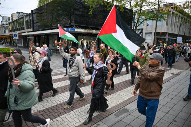 Demonstration in Rotterdam on Nakba Day ROTTERDAM, NETHERLANDS - MAY 15: Large crowds march through the streets of Rotterdam during a demonstration marking Nakba Day in Netherlands on May 15, 2026. The protest began at Schouwburgplein before moving through the city center in a silent procession. Mouneb Taim Anadolu Rotterdam Netherlands. Editorial use only. Please get in touch for any other usage.  Copyright: x2026xAnadoluxMounebxTaimx