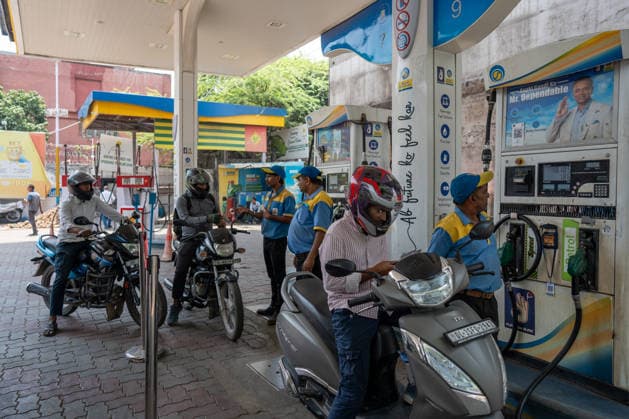India raises fuel prices amid global energy crisis NEW DELHI, INDIA - MAY 16: Petrol pump attendant fills fuel in a bike at a petrol station in New Delhi, India on May 16, 2026. Oil marketing companies increased fuel prices by Rs 3 per litre, taking petrol prices in the national capital to Rs 97.77 per litre and diesel prices to Rs 90.67 per litre amid the ongoing global energy crisis and supply disruptions in the Strait of Hormuz. Amarjeet Kumar Singh Anadolu New Delhi India. Editorial use only. Please get in touch for any other usage.  Copyright: x2026xAnadoluxAmarjeetxKumarxSinghx