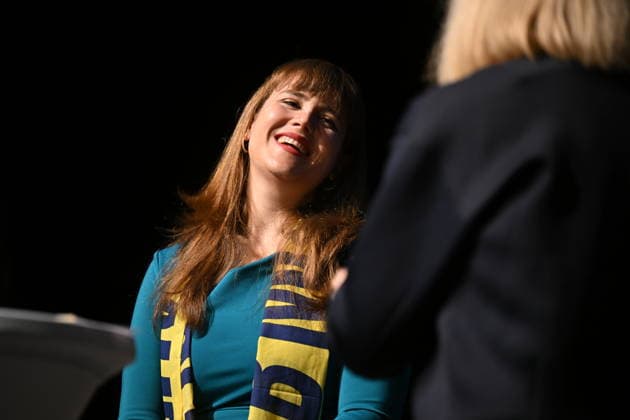 Biblischer Dialog mit Ricarda Lang (Foto) und Bischof Franz Jung auf dem Katholikentag in Wuerzburg (Foto vom 16.05.2026). Bei der Bibelarbeit hat sich die Gruenen-Politikerin Ricarda Lang fuer das Uebernehmen von mehr Verantwortung gegenueber den Schwachen ausgesprochen. Bis Sonntag werden beim 104. Deutschen Katholikentag unter dem biblischen Leitwort Hab Mut, steh auf! mehrere zehntausend Teilnehmende zu insgesamt 900 Veranstaltungen erwartet. Das Treffen soll angesichts von Krieg, Klimawandel, sozialer Spaltung sowie Vertrauenskrisen in Politik und Kirche dazu ermutigen, nach Wegen fuer die Zukunft zu suchen. (Siehe epd-Meldung vom 16.05.2026) EDITORIAL USE ONLY