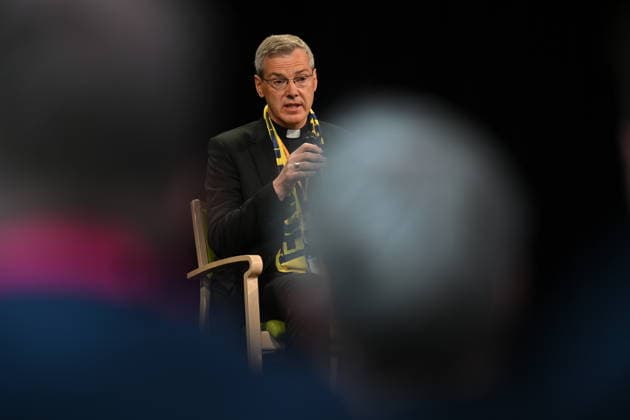 Podiumsdiskussion Synodaler Weg Quo Vadis? mit Irme Stetter-Karp, Praesidentin des Zentralkomitees der deutschen Katholiken (ZdK), und der Vorsitzende der katholischen Deutschen Bischofskonferenz (DBK), Bischof Heiner Wilmer (Foto) auf dem Katholikentag in Wuerzburg (Foto vom 16.05.2026). Bis Sonntag werden beim 104. Deutschen Katholikentag unter dem biblischen Leitwort Hab Mut, steh auf! mehrere zehntausend Teilnehmende zu insgesamt 900 Veranstaltungen erwartet. Das Treffen soll angesichts von Krieg, Klimawandel, sozialer Spaltung sowie Vertrauenskrisen in Politik und Kirche dazu ermutigen, nach Wegen fuer die Zukunft zu suchen. (Siehe epd-Meldung vom 16.05.2026) EDITORIAL USE ONLY