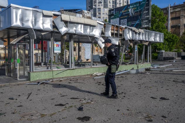 Aftermath of a Russian UAV strike on Kharkiv KHARKIV, UKRAINE - MAY 16: A view of the damage in the area after a Russian UAV strike on a avenue in central Kharkiv, Ukraine on May 16, 2026. The drone struck the road. Three subway exits, three public transportation stops, the trolleybus overhead wire system, and a trolleybus near a stop were damaged. One person was injured. Explosive ordnance disposal experts are on the scene, and municipal workers are clearing up the aftermath of the explosion. Serhii Masin Anadolu Kharkiv Ukraine. Editorial use only. Please get in touch for any other usage.  Copyright: x2026xAnadoluxSerhiixMasinx