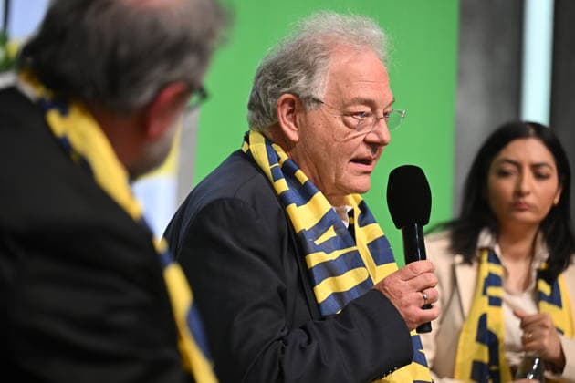 Ulrich Hemel, Ehrenvorsitzender des Bunds katholischer Unternehmer, spricht beim Podium Wem gehoert die Welt? Die neuen Kolonialherren und das Schachern um Ressourcen waehrend des Katholikentags in Wuerzburg (Foto vom 16.05.2026). Bis Sonntag werden beim 104. Deutschen Katholikentag unter dem biblischen Leitwort Hab Mut, steh auf! mehrere zehntausend Teilnehmende zu insgesamt 900 Veranstaltungen erwartet. Das Treffen soll angesichts von Krieg, Klimawandel, sozialer Spaltung sowie Vertrauenskrisen in Politik und Kirche dazu ermutigen, nach Wegen fuer die Zukunft zu suchen. (Siehe epd-Meldung vom 16.05.2026) EDITORIAL USE ONLY