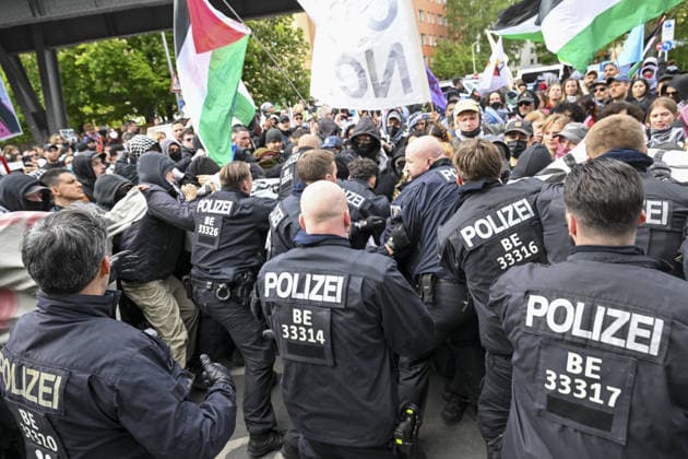 Nakba Day march in Berlin BERLIN, GERMANY - MAY 16: Police detain several people during a solidarity march with Palestinians in Germany s capital, Berlin, held to mark the 78th anniversary of the Nakba, on May 16, 2026. Thousands gathered at Oranienplatz in the Kreuzberg district before marching toward the Sudstern subway station in the Neukolln district. Police, taking extensive security measures, halted the march near the Prinzenstrasse subway station and clamped down on the demonstration. During the ensuing scuffle, police deployed pepper spray against the demonstrators, leaving numerous protesters affected by the gas. Halil Sagirkaya Anadolu Berlin Germany. Editorial use only. Please get in touch for any other usage.  Copyright: x2026xAnadoluxHalilxSagirkayax
