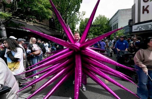 May 16,, 2026 - McMinnville, Oregon, USA - The 26th Annual McMenamins Hotel Oregon UFO Fest commemorates the purported 1950 sighting of a UFO by McMinnville farmer Paul Trent, who made several photos of a disc-shaped object hovering over his land. Mcminnville USA  - ZUMAce6_ 20260516_zaf_ce6_027 Copyright: xBrianxCahnx