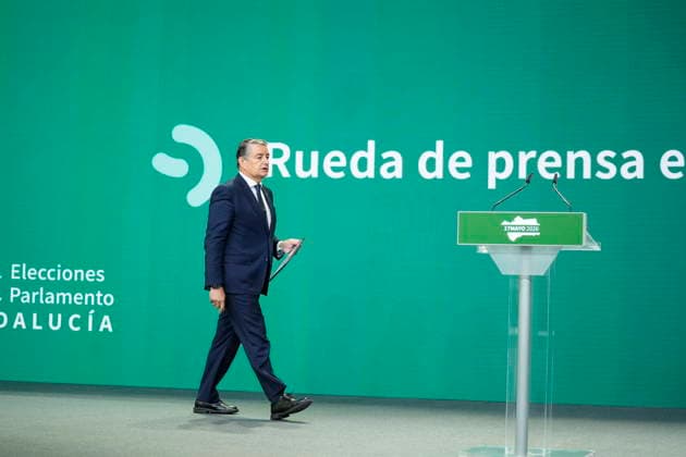 Elections Andalusia 2026 The Minister of Health, Presidency and Emergencies of the Junta de Andalucía, Antonio Sanz appears at the Data Dissemination Center of the 17M elections in the Pabellón de la Navegación A May 17, 2026 in Seville, Andalusia Spain This Sunday, May 17, more than 6,8 million Andalusians are called to the polls to elect the 109 deputies who will make up the Parliament of Andalusia during the XIII Legislature The number of voters represents an increase of 2.5 with respect to the census of the last regional elections held in June 2022 17 MAY 2026 Joaquí Seville, Andalusia Seville, Andalusia Espana  Copyright: xJoaquinxCorcherox 7528762