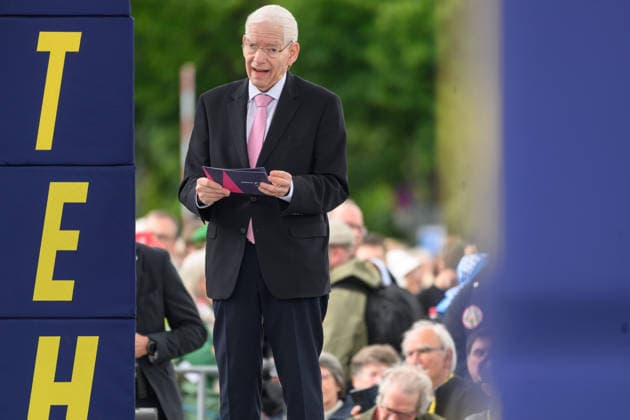 Mit einem Schlussgottesdienst ging am Sonntag (17.05.2026) auf dem Residenzplatz der 104. Deutsche Katholikentag in Wuerzburg zu Ende. (Foto: Josef Schuster, Praesident des Zentralrats der Juden in Deutschland) Zehntausende Teilnehmerinnen und Teilnehmer haben das Christentreffen seit Mittwochabend besucht. Neben innerkirchlichen Themen wie dem Missbrauchsskandal wurde das Laientreffen von Debatten zu weltweiten Kriegen, zum Klimawandel und zur Rolle der Kirche gepraegt. (Siehe epd-Meldung vom 17.05.2026) EDITORIAL USE ONLY