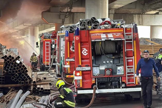 RUSSIA, MOSCOW - MAY 17, 2026: Emergency units respond to a fire near Cherkizovskaya station of the Moscow Metro. Ilya Lazarev TASS  92623734