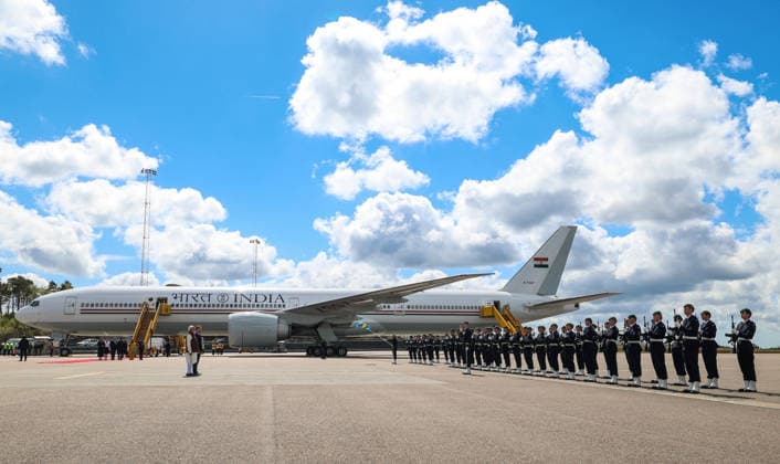 RECORD DATE NOT STATED PM Modi arrives in Sweden Gothenburg Sweden , May 17 (ANI): Prime Minister Narendra Modi receives a guard of honour at Gothenburg airport, in Gothenburg on Sunday. Sweden Prime Ulf Minister Kristersson also present. (Narendra Modi Photo gallery ANI Photo) Gothenburg Sweden Copyright: xANIx ANI_20260517428