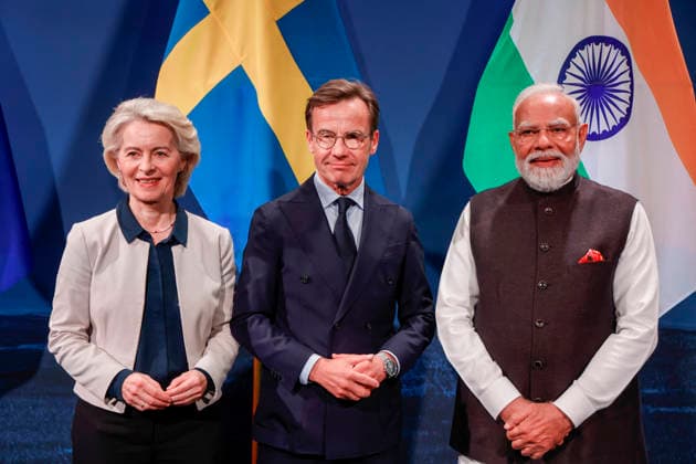 GÖTEBORG, SWEDEN 20260517 European Commission President Ursula von der Leyen, Swedish Prime Minister Ulf Kristersson M , and Indian Prime Minister Narendra Modi, after a press briefing in Gothenburg, Sweden, Sunday, May 17, 2026 Indian Prime Minister here for bilateral meetings with government and business leaders GÖTEBORG SWEDEN x9200x  Copyright: xAdamxIhse TTx MODI I GÖTEBORG l96Kk7IhaaM