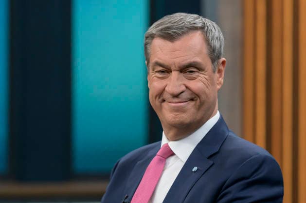 im Bild v.l.: Markus Söder, Ministerpräsident Bayern, CSU, GER, Berlin, Studio, zu Gast bei - Caren Miosga, Polittalk, TV, Format, Aufzeichnung, aufgezeichnet, Das Erste, aus Adlershof - am Studio 20, Thema: Kriegt die Regierung die Kurve, Herr Söder? 17.05.2026, Copyright: HMBxMedia UwexKoch