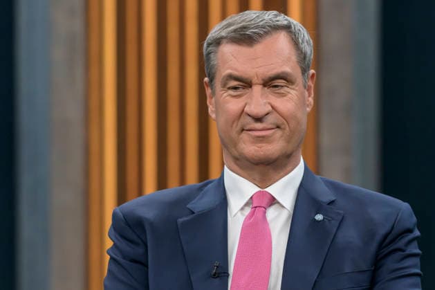 im Bild v.l.: Markus Söder, Ministerpräsident Bayern, CSU, GER, Berlin, Studio, zu Gast bei - Caren Miosga, Polittalk, TV, Format, Aufzeichnung, aufgezeichnet, Das Erste, aus Adlershof - am Studio 20, Thema: Kriegt die Regierung die Kurve, Herr Söder? 17.05.2026, Copyright: HMBxMedia UwexKoch