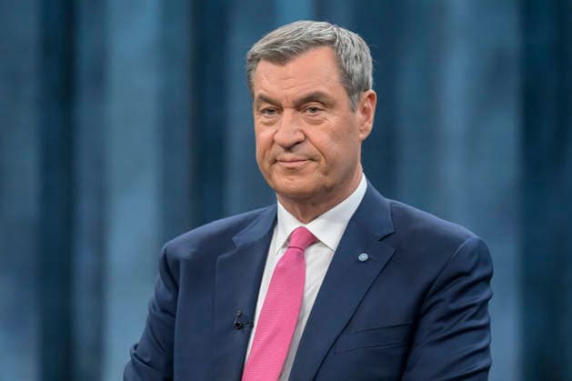 im Bild v.l.: Markus Söder, Ministerpräsident Bayern, CSU, GER, Berlin, Studio, zu Gast bei - Caren Miosga, Polittalk, TV, Format, Aufzeichnung, aufgezeichnet, Das Erste, aus Adlershof - am Studio 20, Thema: Kriegt die Regierung die Kurve, Herr Söder? 17.05.2026, Copyright: HMBxMedia UwexKoch