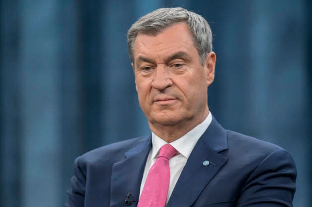 im Bild v.l.: Markus Söder, Ministerpräsident Bayern, CSU, GER, Berlin, Studio, zu Gast bei - Caren Miosga, Polittalk, TV, Format, Aufzeichnung, aufgezeichnet, Das Erste, aus Adlershof - am Studio 20, Thema: Kriegt die Regierung die Kurve, Herr Söder? 17.05.2026, Copyright: HMBxMedia UwexKoch