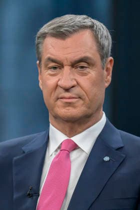im Bild v.l.: Markus Söder, Ministerpräsident Bayern, CSU, GER, Berlin, Studio, zu Gast bei - Caren Miosga, Polittalk, TV, Format, Aufzeichnung, aufgezeichnet, Das Erste, aus Adlershof - am Studio 20, Thema: Kriegt die Regierung die Kurve, Herr Söder? 17.05.2026, Copyright: HMBxMedia UwexKoch