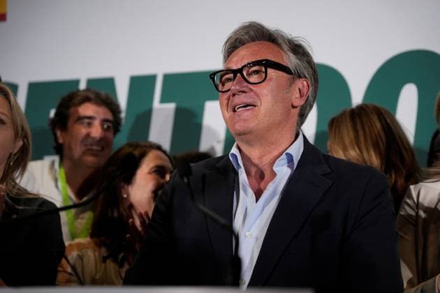 Follow-up of VOX election night from Seville Vox candidate for the Presidency of the Junta, Manuel Gavira, assesses the election results On May 17, 2026 in Seville Andalusia, Spain Vox repeats as the third force and obtains 15 seats with a support of 13.92 compared to the 14 parliamentarians who added about four years ago Then they obtained 13.47 of the votes 17 MAY 2026 Joaquí Sevilla Andalucia, Spain Sevilla Andalucia, Spain Spain Spain  Copyright: xJoaquinxCorcherox 7531102