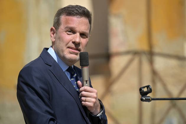 Richtfest bei den Römischen Bädern Kulturstaatsminister Dr. Wolfram Weimer würdigt am 18.05.2026 im Potsdamer Park Sanssouci während eines Richtfestes den Fortschritt bei den Sanierungsarbeiten an der Römischen Bädern. Bis 2029 sollen die Restaurierungsarbeiten an dem Ensemble fertig gestellt sein. Die Gesamtbaukosten sind mit ca. 19 Millionen Euro zu beziffern. Potsdam Park Sanssouci Brandenburg Deutschland