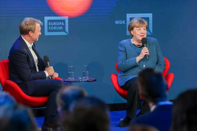 Angela Merkel, Bundeskanzlerin a.D. und Markus Preiss beim WDR Europaforum auf der Re:publica Digitalmesse unter dem Motto Never Gonna Give You Up eröffnet in The Station am 18.05.26 in Berlin Angela Merkel spricht auf der Re:publica 2026 in Berlin