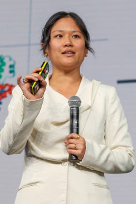 Karen Hao auf der Re:publica Digitalmesse unter dem Motto Never Gonna Give You Up eröffnet in The Station am 18.05.26 in Berlin Angela Merkel spricht auf der Re:publica 2026 in Berlin