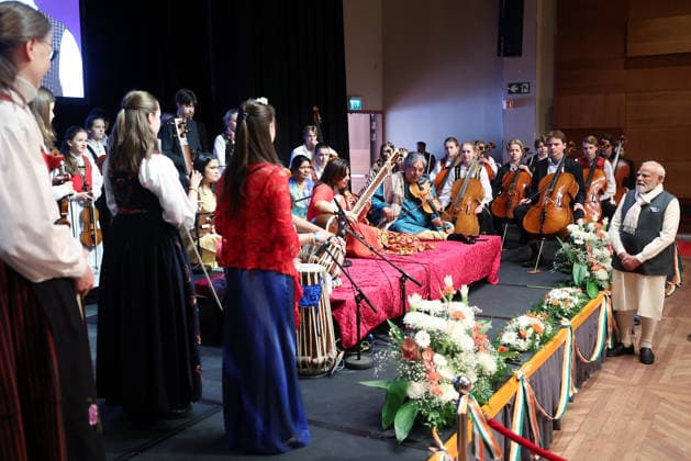 PM Modi arrives in Norway Oslo Norway , May 18 (ANI): Prime Minister Narendra Modi witnesses a cultural performance upon his arrival, in Oslo on Monday. (DPR PMO ANI Photo) Oslo Norway Copyright: xANIx ANI_20260518270