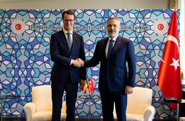 Fidan - Wust meeting in Berlin BERLIN, GERMANY - MAY 18: Turkish Foreign Minister Hakan Fidan (R) meets with Minister-President of North Rhine-Westphalia Hendrik Wust (L) as part of his visit to Berlin, Germany, on May 18, 2026. Murat Gok Anadolu Berlin Germany. Editorial use only. Please get in touch for any other usage.  Copyright: x2026xAnadoluxMuratxGokx