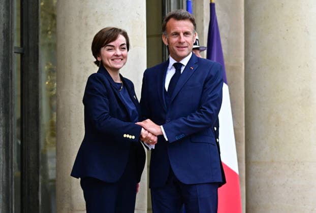 Le président d la République française Emmanuel Macron reçoit la Première ministre du Québec Christine Frechette au palais présidentiel de lÉlysée à Paris, France, le 18 mai 2026 Christian Liewig Bestimage French President Emmanuel Macron receives the Premier of Quebec Christine Frechette at the Elysee Presidential Palace in Paris, France, on May 18, 2026 Paris France  Copyright: xChristianxLiewigx xBestimagexChristianxLiewigx xBestimagex