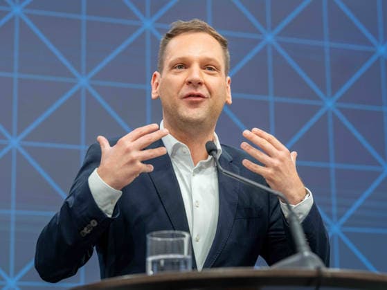 20260519 Pressekonferenz mit den Klubobleuten der Regierungsfraktionen zur Plenarvorschau WIEN, OESTERREICH - MAI 19: Abgeordneter zum Nationalrat und Klubobmann Philip Kucher (SPOe) bei der Pressekonferenz - mit den Klubobleuten der Regierungsfraktionen zur Plenarvorschau im Parlament am 19. Mai 2026 in Wien, Oesterreich. 260519_SEPA_10_004 Copyright: xMichaelxIndrax SEPAxMedia