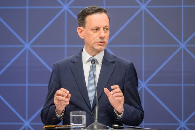 photonews.at - Wien, 19.05.2026. Anl. der morgigen, 20.05. stattfindenden Nationalratssitzung laden die Klubobmänner der Regierung zur Plenarvorschau ein. PHOTO: Klubobmann der ÖVP Ernst Gödl Ahead of tomorrow’s National Council meeting on 20 May, the government’s parliamentary group leaders invite you to a preview of the agenda. Regierung, Nationalrat, Penarsitzung, Nationalratssitzung, Vorschau, Koalitionsparteien PK Der Klubobmänner der Regierung mit der Plenarvorschau