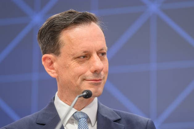 photonews.at - Wien, 19.05.2026. Anl. der morgigen, 20.05. stattfindenden Nationalratssitzung laden die Klubobmänner der Regierung zur Plenarvorschau ein. PHOTO: Klubobmann der ÖVP Ernst Gödl Ahead of tomorrow’s National Council meeting on 20 May, the government’s parliamentary group leaders invite you to a preview of the agenda. Regierung, Nationalrat, Penarsitzung, Nationalratssitzung, Vorschau, Koalitionsparteien PK Der Klubobmänner der Regierung mit der Plenarvorschau
