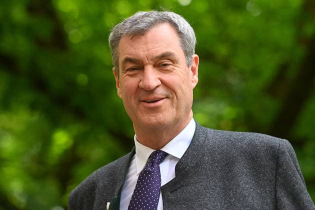 Ankunft Markus SOEDER (Ministerpraesident Bayern und CSU Vorsitzender), Einzelbild,angeschnittenes Einzelmotiv, Portrait,Portraet. Pressekonferenz der Bayerischen Staatsregierung nach Kabinettssitzung am 19.05.2026 im Prinz Carl Palais in Muenchen.