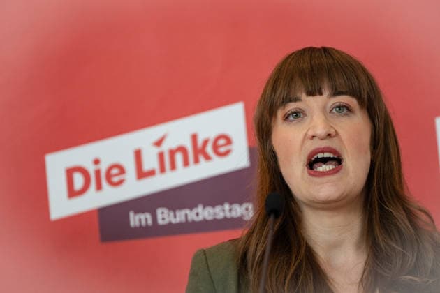 Fraktionsvorsitzende Heidi Reichinnek während ihres Pressestatements;Die Linke Statement im Deutschen Bundestag zu Beginn der Sitzungswoche, Berlin Berlin Deutschland ORTSANGABE