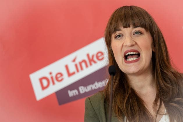 Fraktionsvorsitzende Heidi Reichinnek während ihres Pressestatements;Die Linke Statement im Deutschen Bundestag zu Beginn der Sitzungswoche, Berlin Berlin Deutschland ORTSANGABE