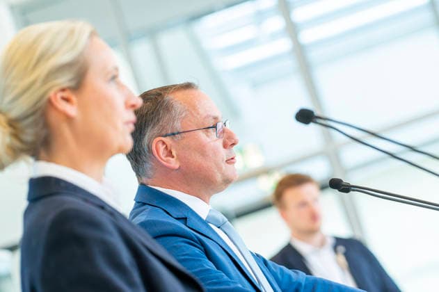 Alice Weidel + Tino Chrupalla EUR, Deutschland, Berlin, 19.05.2026: Pressestatement von Alice Weidel Co-Vorsitzende der AfD Bundestagsfraktion und Tino Chrupalla Co-Vorsitzender der AfD Bundestagsfraktion.