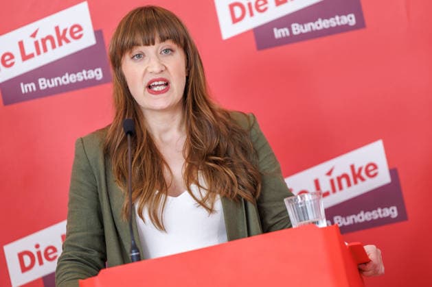 Statement Die Linke Heidi Reichinnek (Die Linke) bei einem Statement am 19.05.26 in Berlin. Berlin Berlin Deutschland Reichstag