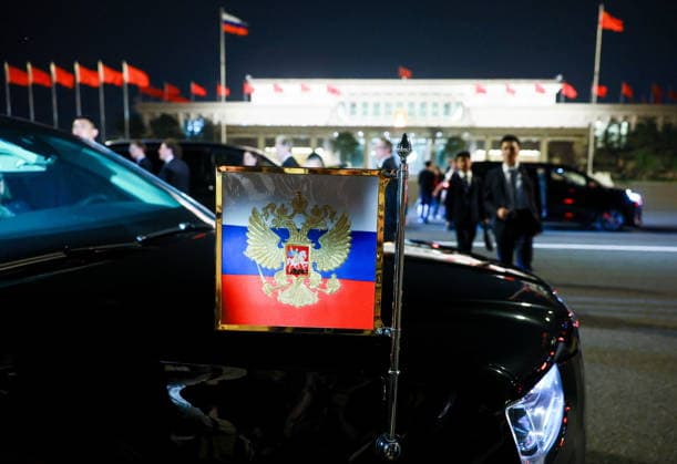 CHINA, BEIJING - MAY 19, 2026: A car with a Russian Presidential Standard is seen during a ceremony marking the arrival of Russia s President Putin at Beijing Capital International Airport (Shoudu). Russian President Putin s official visit to China coincides with the 25th anniversary of the Treaty of Good-Neighbourliness and Friendly Cooperation Between the People s Republic of China and the Russian Federation, which was signed on 16 July, 2001 Beijing China  - ZUMAt113 20260519_zaa_t113_567 Copyright: xVladimirxSmirnovx