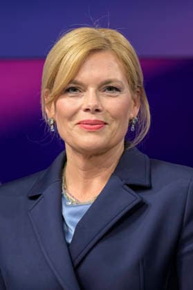 v.l.: Julia Klöckner, CDU (Bundestagspräsidentin), GER, Berlin, Studio, zu Gast bei Maischberger, politische Talkshow, TV, Format, mit Moderatorin Sandra Maischberger, Das Erste, aus Adlershof Am Studio 20, 19. Mai 2026, Copyright: HMBxMedia UwexKoch